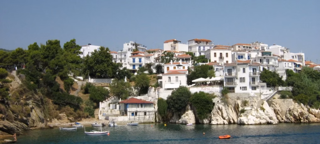 Skiathos Adası Gezi Rehberi: Sporadların Gözde Adasında Neler Yapılır? Skiathos Adası Gezi Rehberi: Sporadların Gözde Adasında Neler Yapılır?